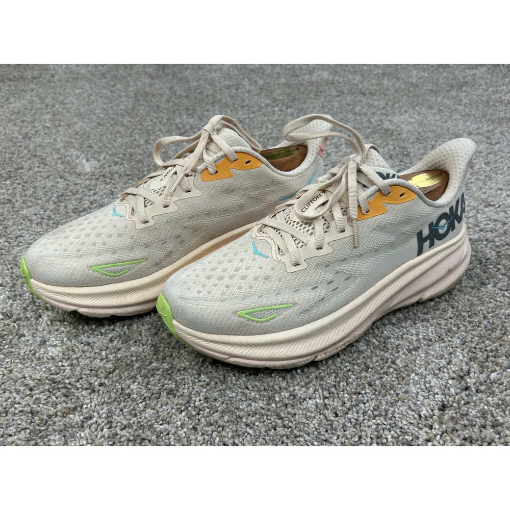 Hoka Clifton 9 Womens Running Shoes Eggnog Passion Fruit Cream Size 10